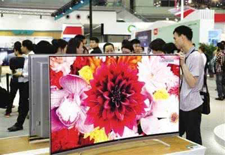 整體遇冷、大屏量增 彩電業打起高端和海外牌