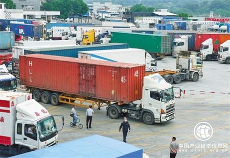 香港回歸二十年 深港兩地貿易規模增長近10倍