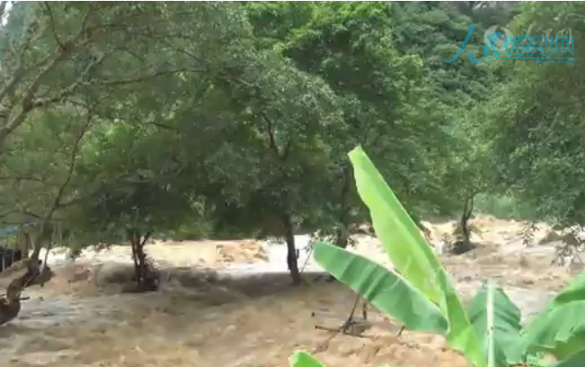 廣西崇左遇罕見山洪 一農家樂被淹沒