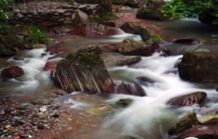 貴州加快培育天然飲用水產業