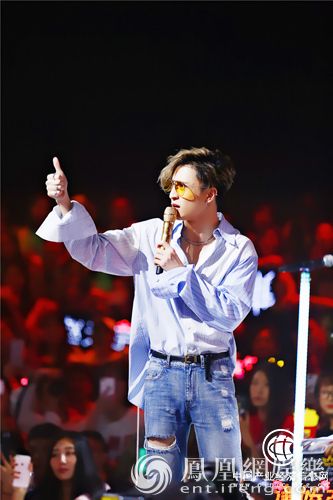 《明日之子》廠牌爭奪戰來襲 薛之謙自曝研究十二年的詞