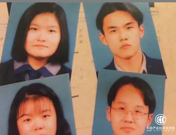 周杰倫中學照片曝光中分發型很憨厚 彈鋼琴被老師大贊有天分