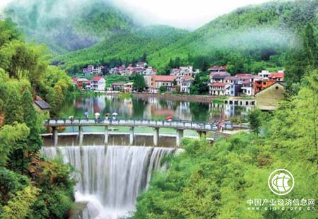 聚焦旅游業回暖：出境游重啟 攪動一池春水