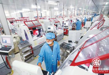 戰略性新興產業投資增長明顯 人工智能、新能源成熱點