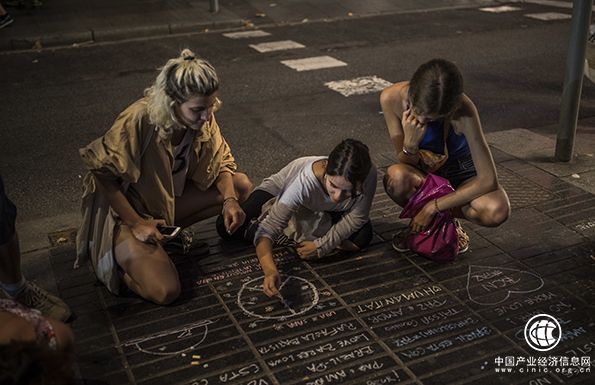 親歷｜為什么是巴塞羅那蘭布拉大街，西班牙媒體如何報道恐襲
