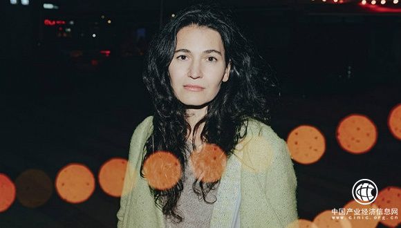 美國作家妮可·克勞斯：還有什么比“自我”更不真實、更虛構？ 