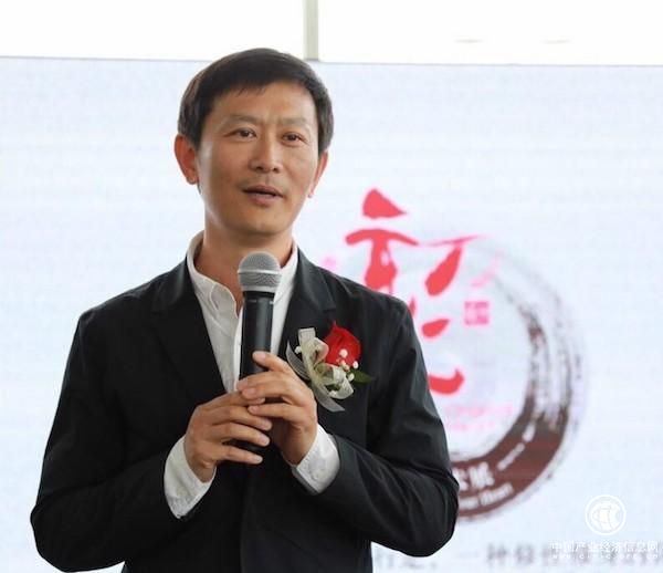 李舸：攝影記者可能會消失，但有思想的攝影人永遠不會消失  