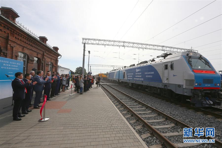 中國電氣對白鐵路電氣化改造助力當地經濟發展