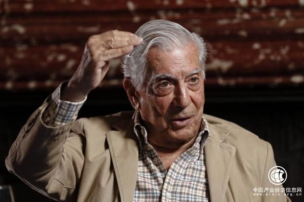 略薩談加泰羅尼亞公投：愚蠢、荒唐、不合時宜  