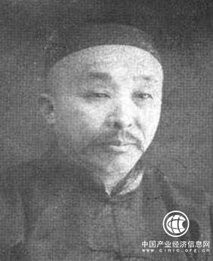 王伯沆親筆手抄的《巢經巢詩集》