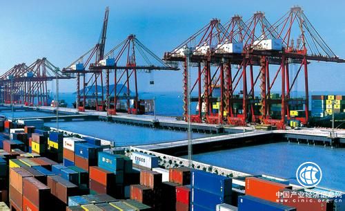 變革創新的港航業 投資人做好準備了嗎？