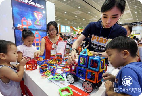 早教市場持續擴容 行業亂象叢生亟待規范