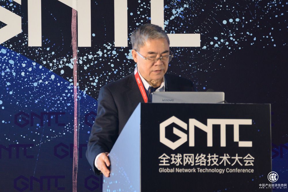 鄔賀銓：多領域布局 互聯網企業用創新“講故事”
