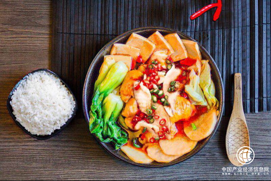 新辣道攜手餓了么，超元氣工作餐就是這個飯兒