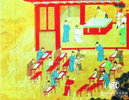 兩千年前孔子沒做到的事，萬門大學想通過互聯網來實現