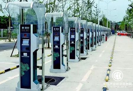 我國已建成電動汽車公共充電樁近20萬個