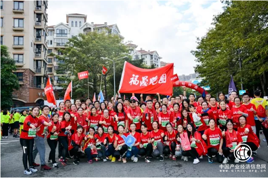 好“晟”者聯盟集結__福晟跑團首次征戰福州國際馬拉松賽事