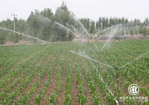 2017年我國新增高效節水灌溉面積2165萬畝