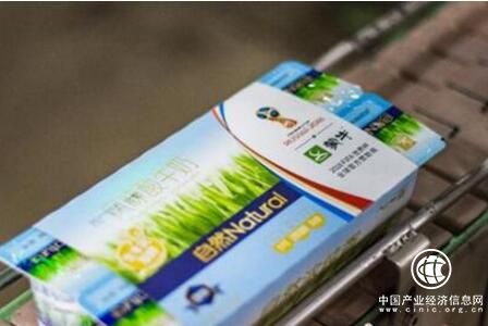 蒙牛首發世界杯第一杯酸奶 全球品質世界共享