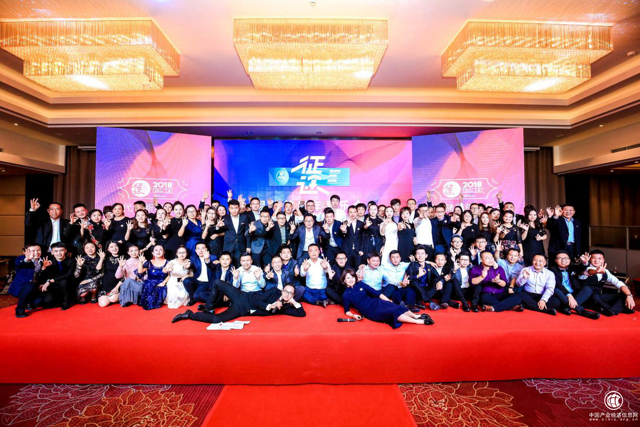 易代儲三周年慶典，姚勁波、牛文文發聲 靈活租倉就找易代儲