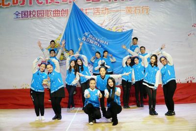 校園輕騎兵文藝小分隊到勐海、黃石開展演出