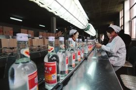 消費版圖擴張 中低端產品擴產　調整到位后，醬酒將繼續出發