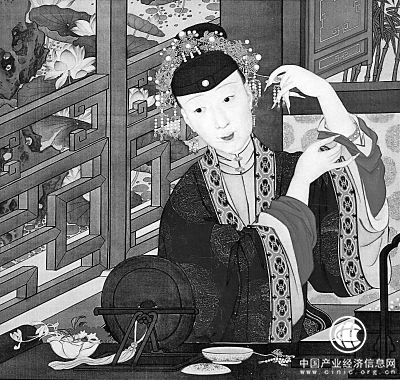 鏡子是凝固的歷史——《鑒若長河》的細節導讀