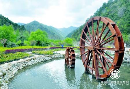 旅游業是推進鄉村振興的重要引擎