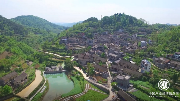 旅游精準扶貧紀實：一張規劃藍圖如何破解“美麗的貧困”