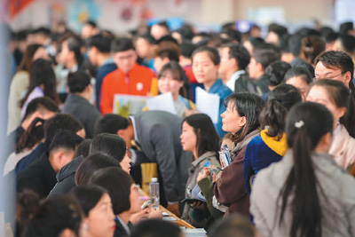 今年高校畢業生人數再創新高 各地捧出就業大禮包