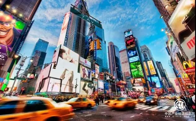 美國揮舞貿易戰大棒，這家中國企業卻高調亮相紐約，開啟全球化布局