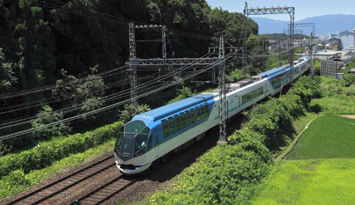 鐵路再調圖為各地推進全域旅游發展添把“火”