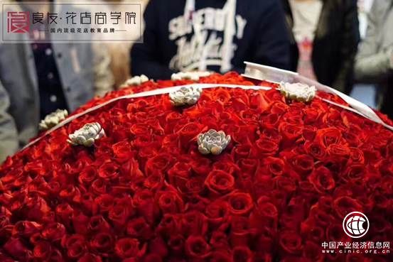 插花學校，良友花店獨家技巧教你在情人節怎么放大招？
