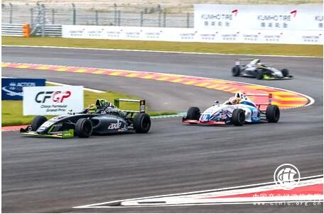 燃爆歸來 激擎開戰 錦湖輪胎助力FIA F4＆CFGP