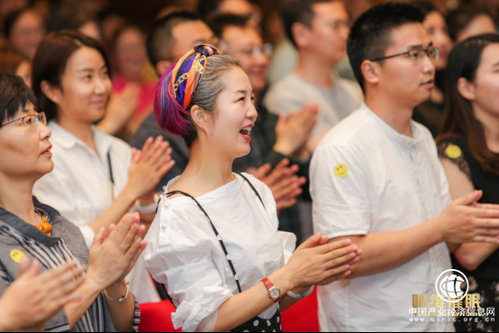 不知道什么是催眠術？哈維老師喊你來看《盜夢空間》