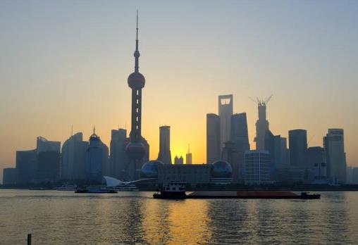 央行行長易綱：繼續支持上海在金融對外開放方面先行先試