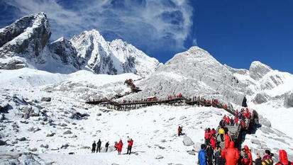 營收凈利雙降 麗江旅游將辟“第二戰場”