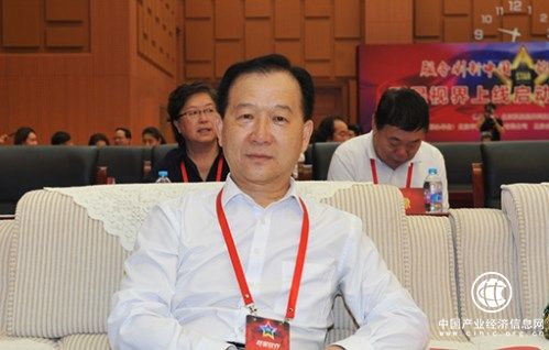 國家發改委詩詞協會《詩苑》執行主編、管理專家宋澎