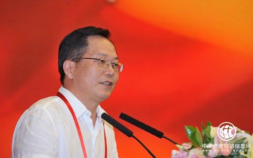 中國人民銀行研究局研究員、經濟學博士鄒平座致辭