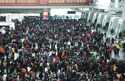 十一黃金周鐵路累計發送旅客超1億人次
