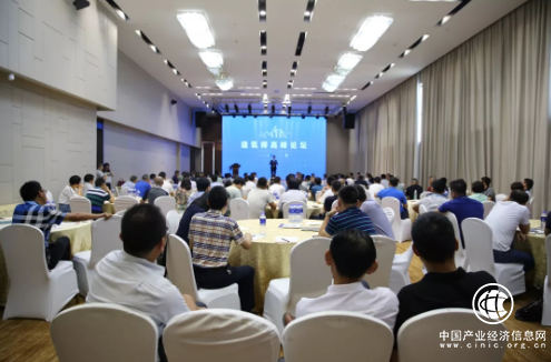 與建筑師攜手，為社會打造一個詩意安居的家