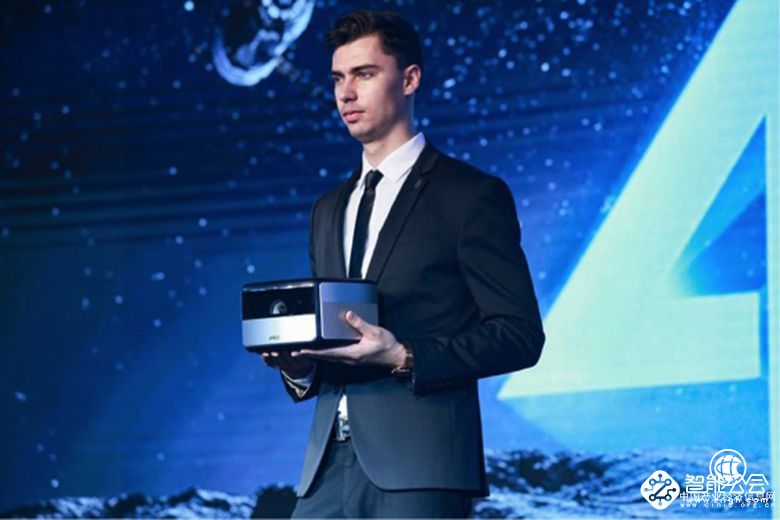 開啟“未來電視” 堅果激光電視引領行業進入4K時代 智能公會