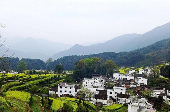 助力脫貧攻堅鄉村旅游要有新作為