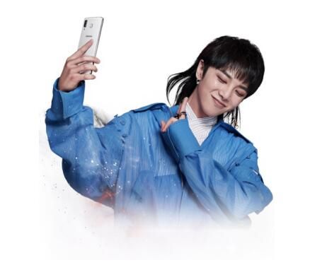 華晨宇再上湖南衛視 三星Galaxy A9 Star《天天向上》為華晨宇圓夢
