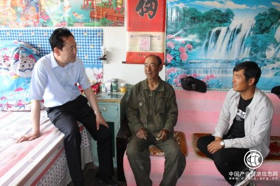 河北蔚縣：扶貧，從跌倒處站起來