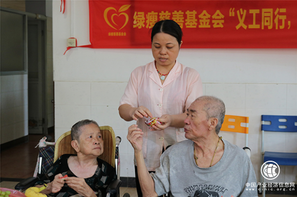 綠瘦探尋公益新模式 開展“義工同行，耆樂融融”活動