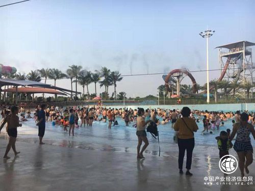 國慶接待游客33.5萬人 觀瀾湖度假區為何備受游客青睞？