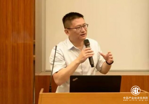 守正出奇敢于敢當，鉅派投資2018下半年投策報告出爐