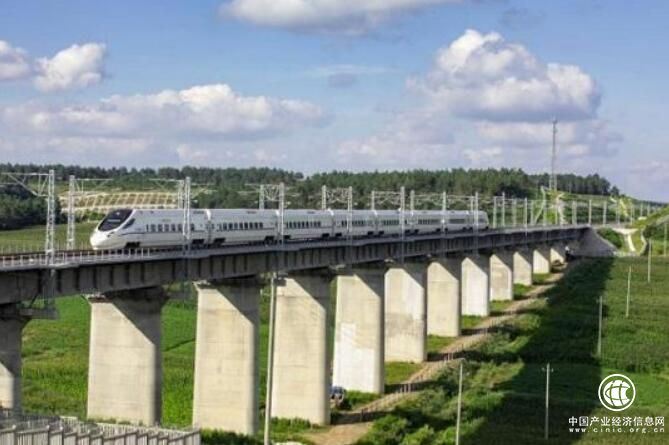 世界最長高寒地區鐵路哈佳鐵路開通