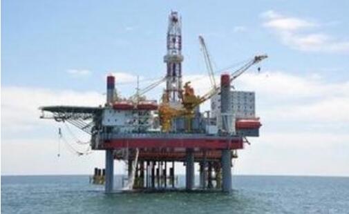 青島海西重機多功能自升式海工平臺出口阿聯酋